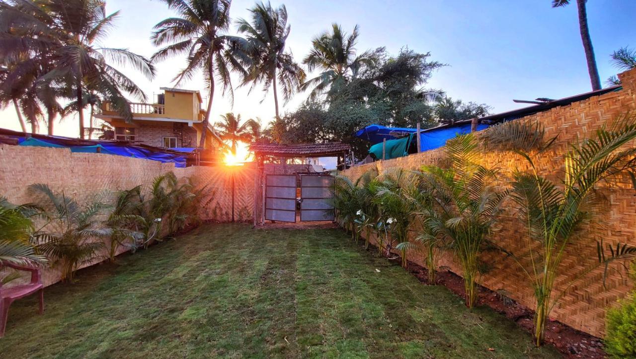 Hostel Mandala Anjuna Esterno foto